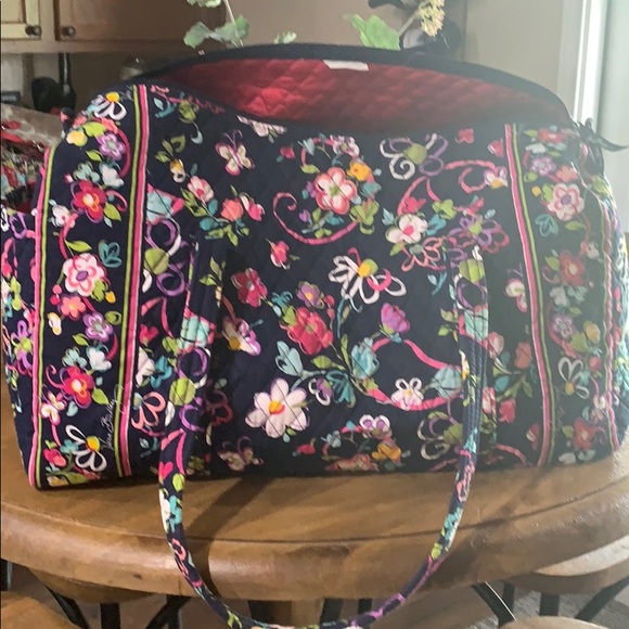Vera Bradley Handbags - Vera Bradley duffel bag Vera Bradley Handbags - Vera Bradley duffel bag